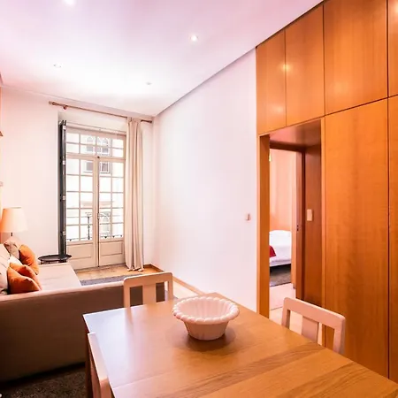 By The River 1 아파트